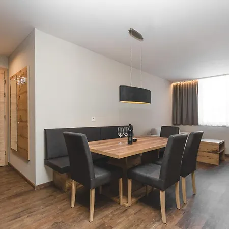 Residenz Gramaser Gmbh Apart-hotel