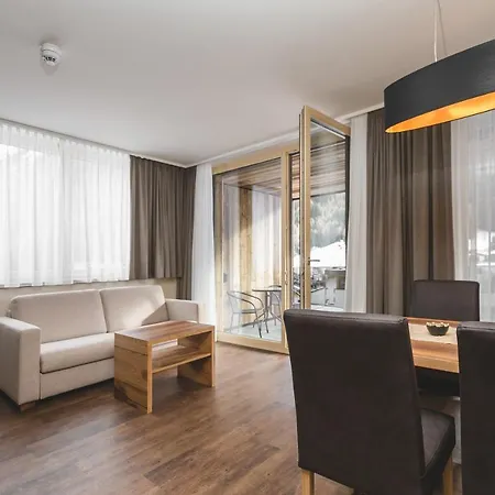 Residenz Gramaser Gmbh 2*