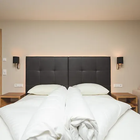 Residenz Gramaser Gmbh 2*
